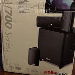Polk Audio RM705 Home Theater system