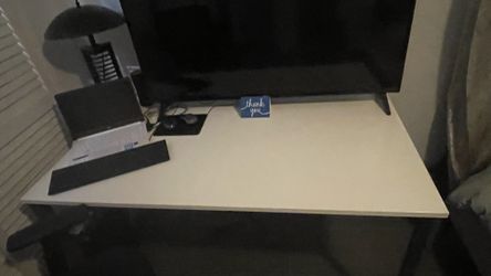 Desk With Chair