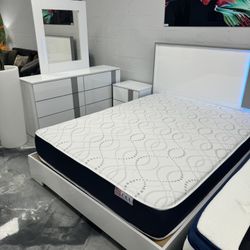 Brand New Bedroom Set with Mattress And LED Lights / Juego de Cuarto Con Luces LED y Colchon Nuevo a Estrenar … Fast 🚚