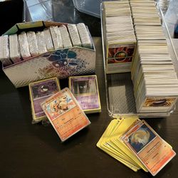 POKÉMON CARDS 