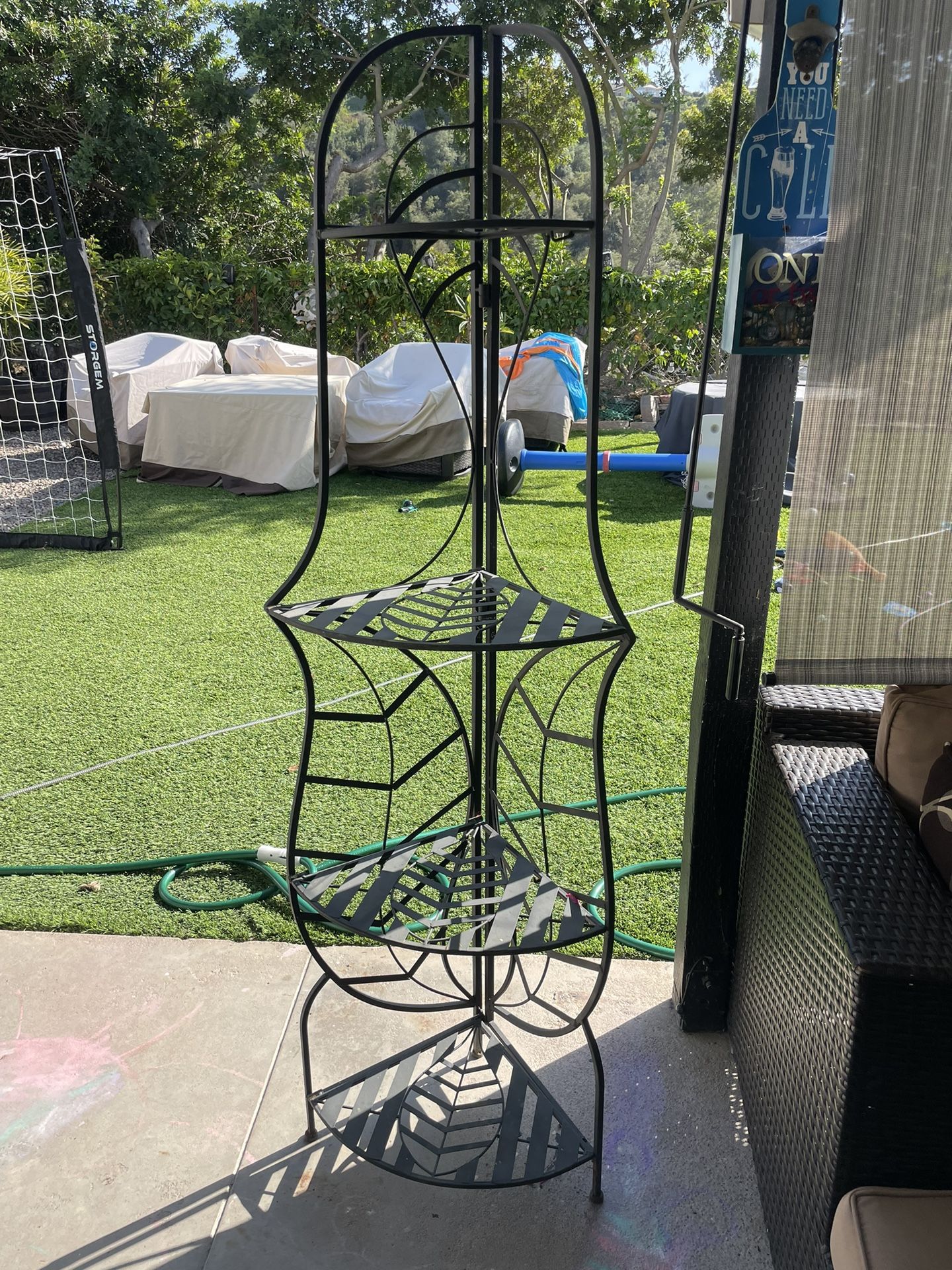 Plant Stand 