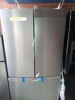 New Samsung stainless steel 3 door refrigerator counter depth and repairs