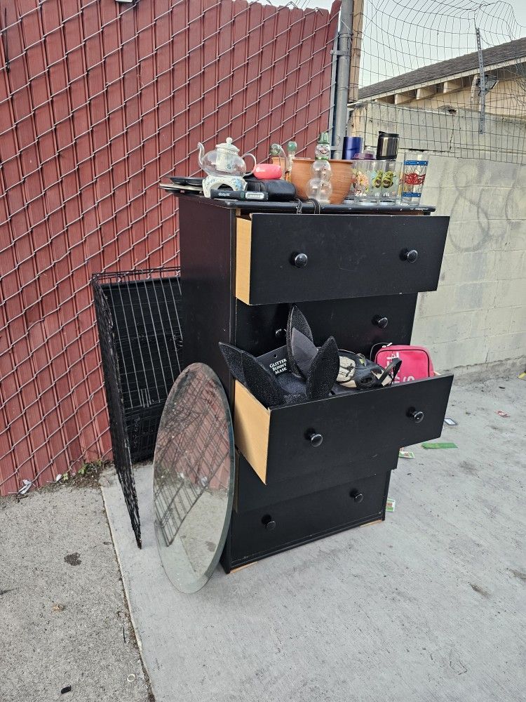 Free On 17 St And Gaffey 