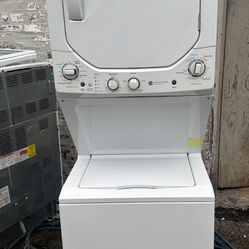 GE 24” Electric Stackable Washer And Dryer 