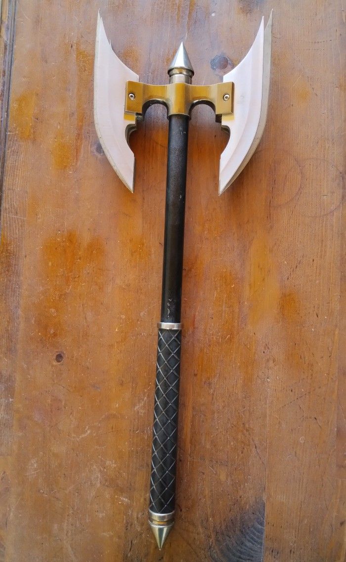 Collectable Fantasy Battle Axe