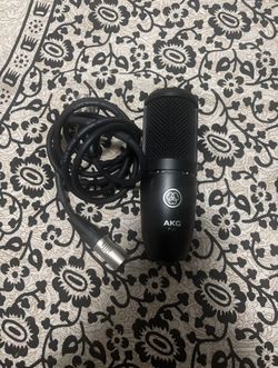 AKG P120 Microphone