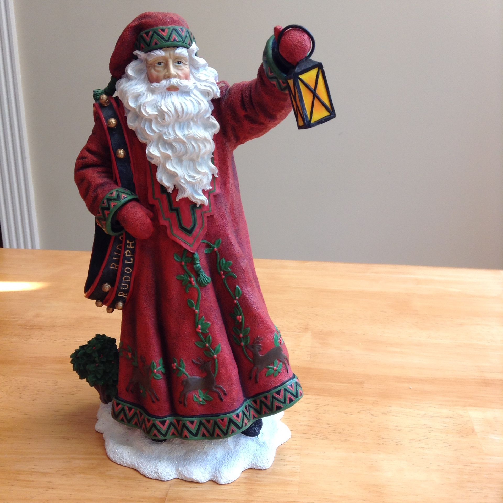 Christmas Decor 1997 Limited Edition Pipka Santa. Titled: Where's Rudolph. Numbered 3217 / 3600. Design #13915