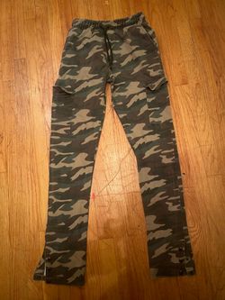 Boohoo MAN pants size Small army colored high waist