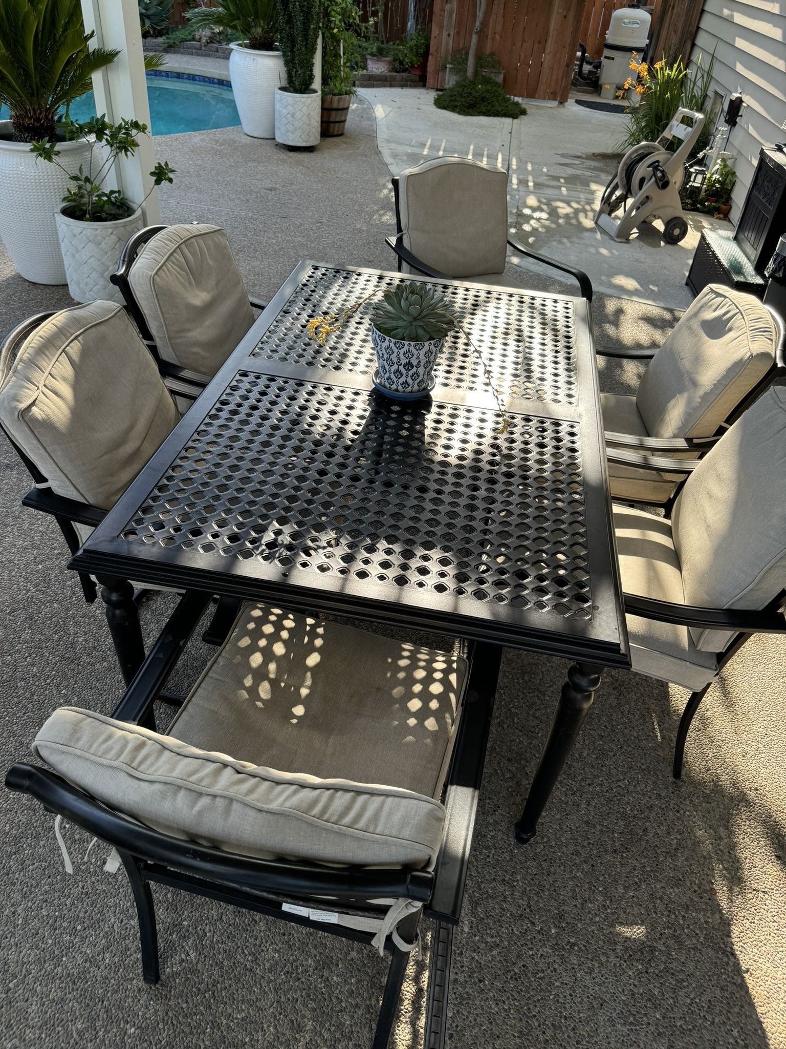 Table And Chairs Full Set