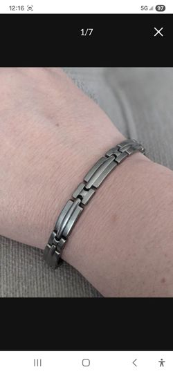 Titanium  bracelet 7.1/2  "