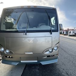 2002 Newmar New Aire Class A Rv