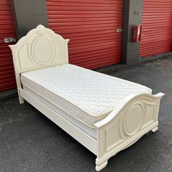 Kids Twin Bed 
