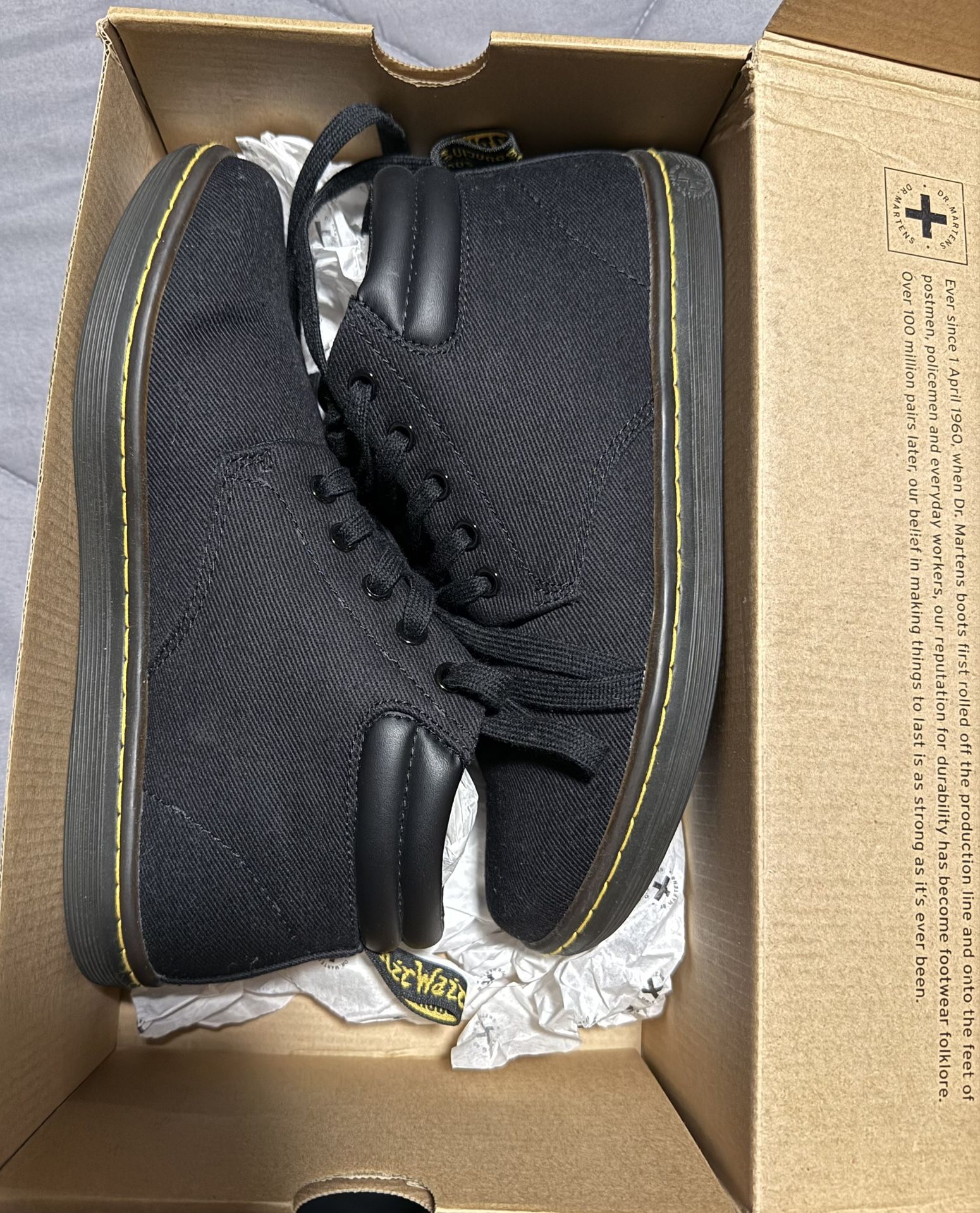 Dr. Martens Maleke black