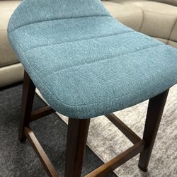 BARSTOOLS  ANY COLORS 