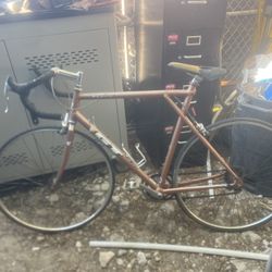 Vintage Gt Force Road Bike 
