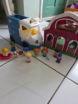 Fisherprice little people car and farm house