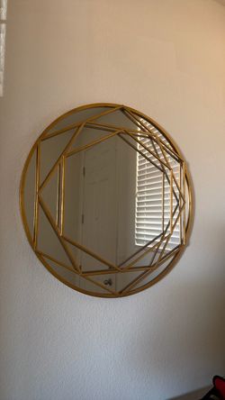 Gold circle mirror