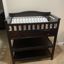 Matching Crib And Changing Table