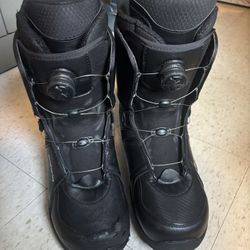 Snowboard Boots 12