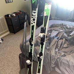 Volkl RTM 8.0 Skis