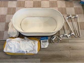 Snoo bassinet