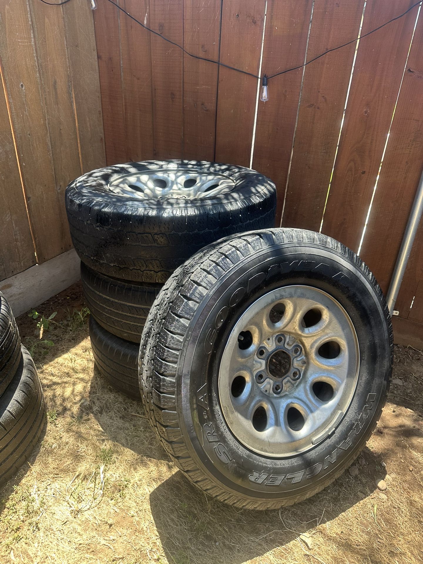Stock Chevrolet GMC Rims