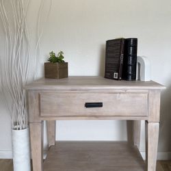 Ethan Allen End Table