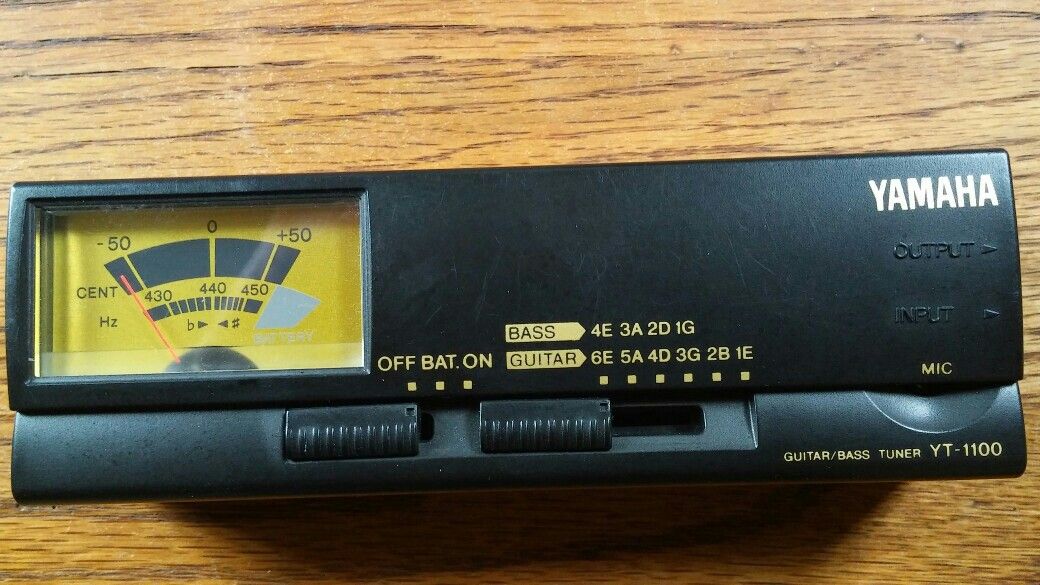 Yamaha yt-1100 guitar tuner