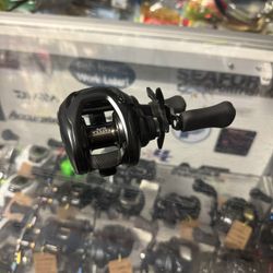 Brand New Daiwa Tatula Elite 7.1 Casting Fishing Reel. 
