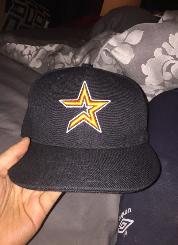 Astros hat black for Sale in Houston, TX - OfferUp