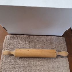 LARGE WOODEN DOUGH ROLLER - 18.5"