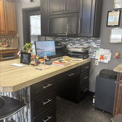 10 Cabinets For $1000