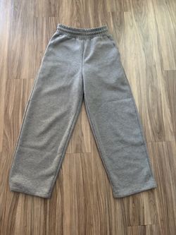 Gray Uniqlo sweat pants