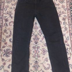 Levi's 514 Slim Fit Straight Leg Black Jeans Size 33W 32L

Excellent Condition!!


**Bundle and save with combined shipping**


