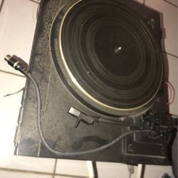 SHARP Stereo Turntable And Am/fm Stereo Synthesizer Tuner Serious Buyer Only!, Must Go !!