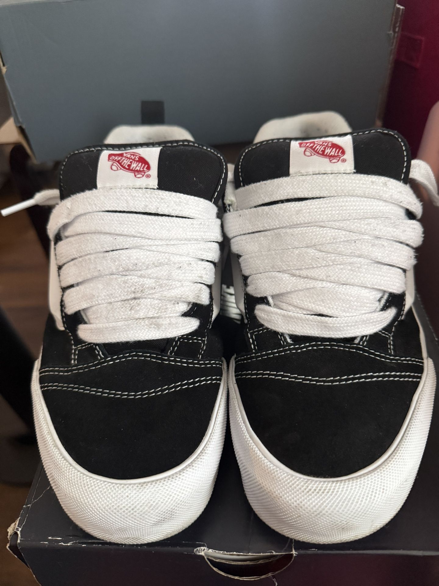 VANS Knu Skool Shoes