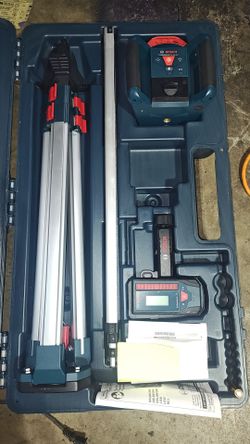 Bosch Rotary Laser Level Kit GRL1000-20HVK w/ Tripod Receiver