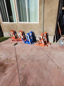 Pump Jacks 6 Jacks
