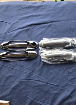 05-06 Toyota Tundra door covers