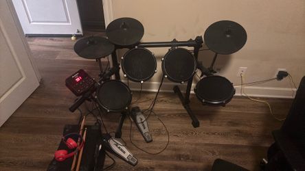Alesis Electric Drum 7 piece