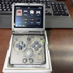 Anbernic RG35XXSP Retro game console