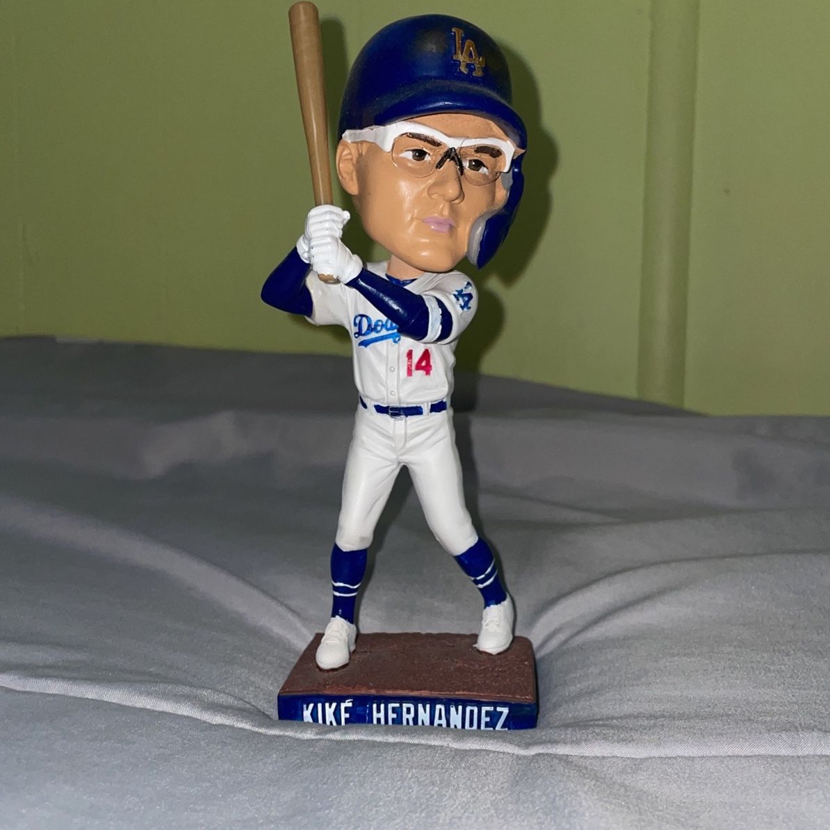 Kike Hernandez Bobblehead 2025 World Series Kiku00e9