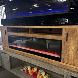 Amazing Fireplace Tv Stand! $799 🧡☎️⭐️ Easy Financing!