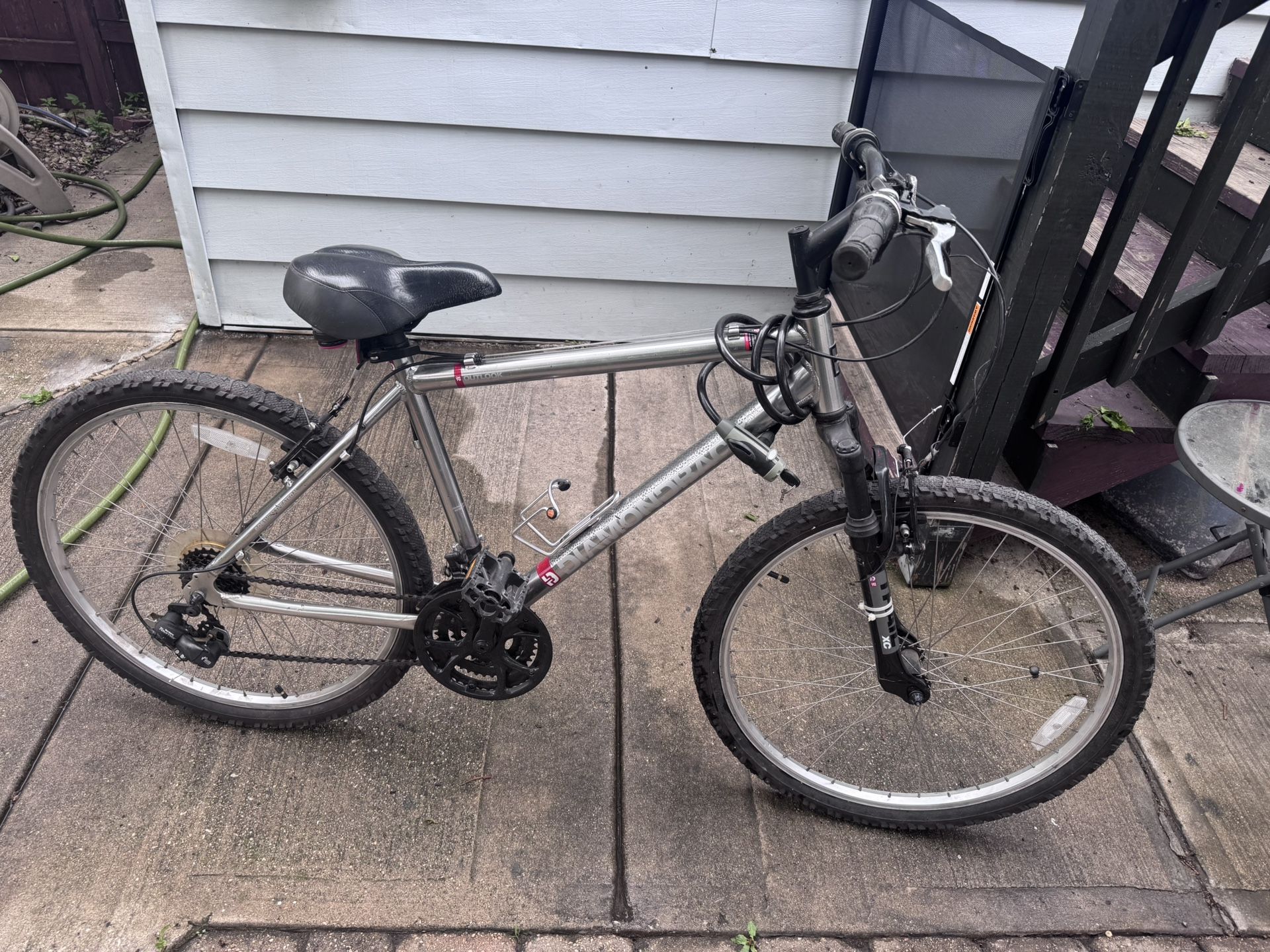 Diamond Back Bike 26" Wheels $80