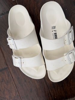 Birkenstocks white sandle size 7 - 7 1/2