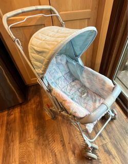 1980s Graco Umbrella Stroll-A-Bed