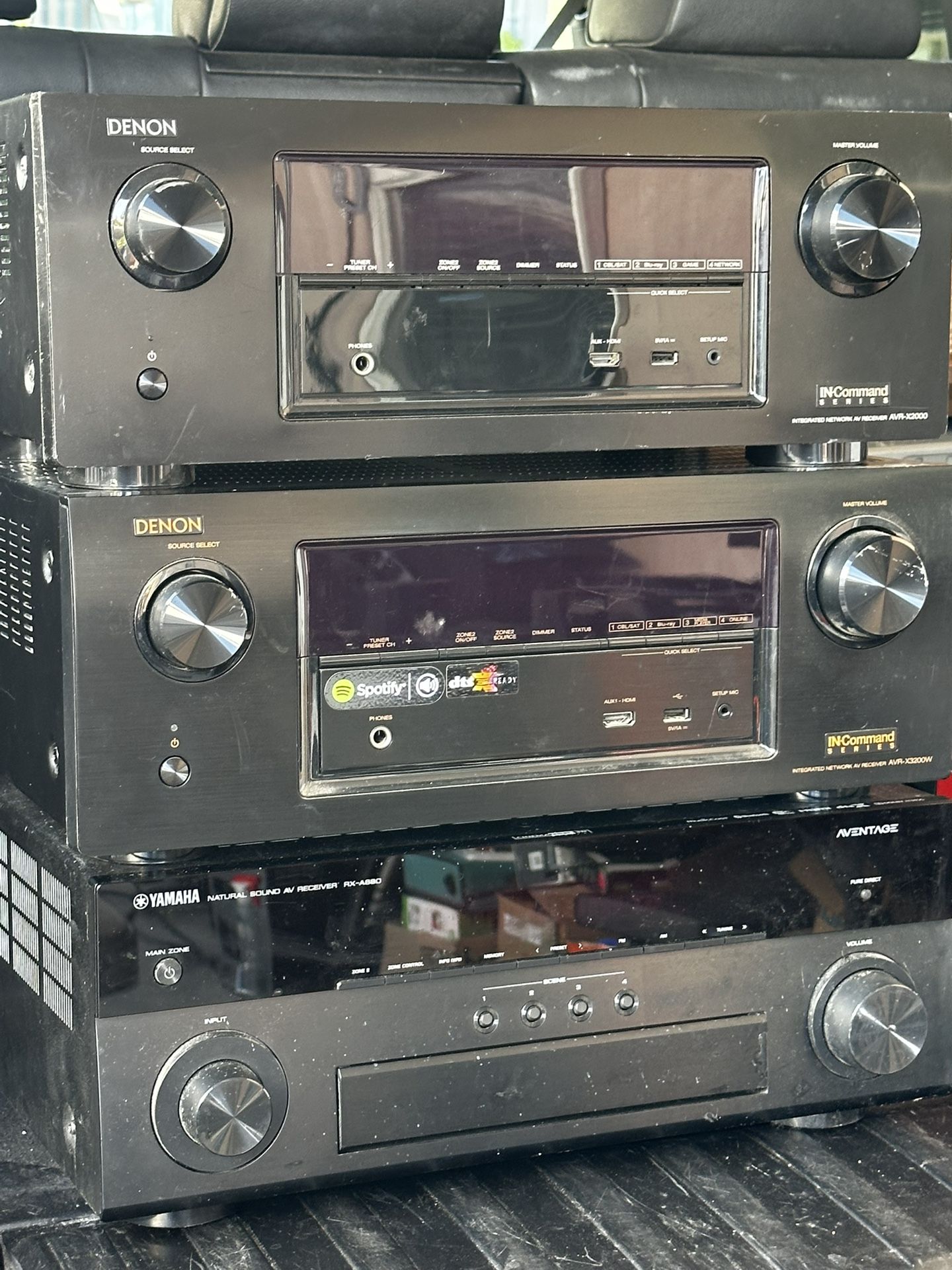 Denon Yamaha Receiver For Repair Or Parts