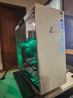 Gaming PC. Intel-i9-XTREME-CPU. 32GB Ram.  1TB SSD. GPU: GTX