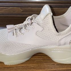 💎 Steve Madden NY90 Rhinestone Sneakers – Lightly Worn! Size [7.5]