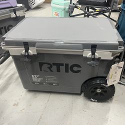 BRAND NEW - 52 qt - 78 Can -  RTIC Ultra-Light Wheeled Cooler